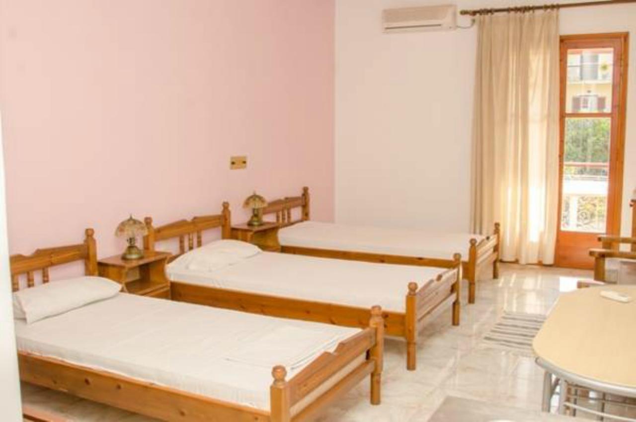 Kristi Appartement Poros  Buitenkant foto
